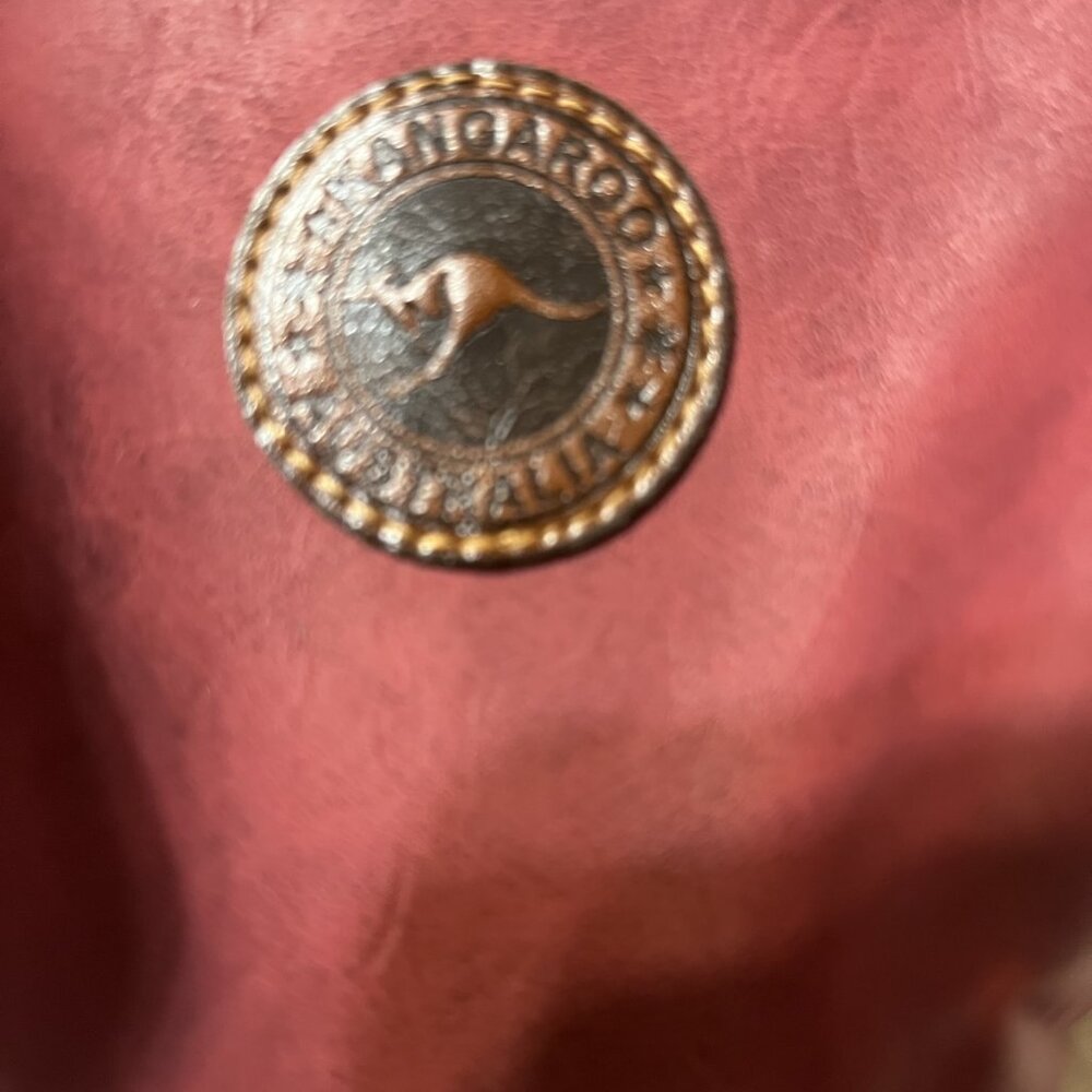 Kangaroo Australia Size OS Kangaroo Australia Burgundy Leather Coin Purse Pouch - Picture 3 of 3